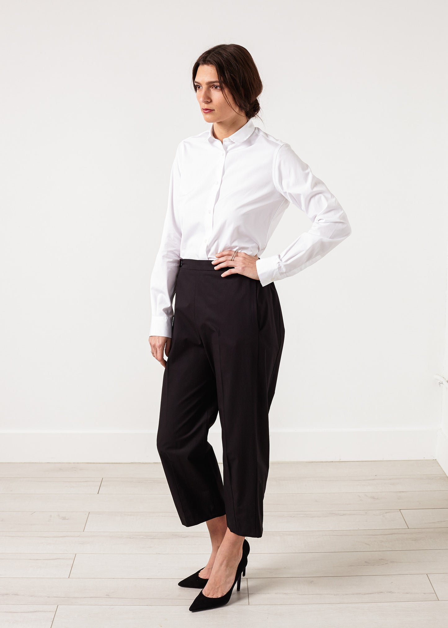 Pantalon large court en noir