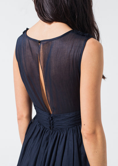 Robe en voile à col en V en bleu marine