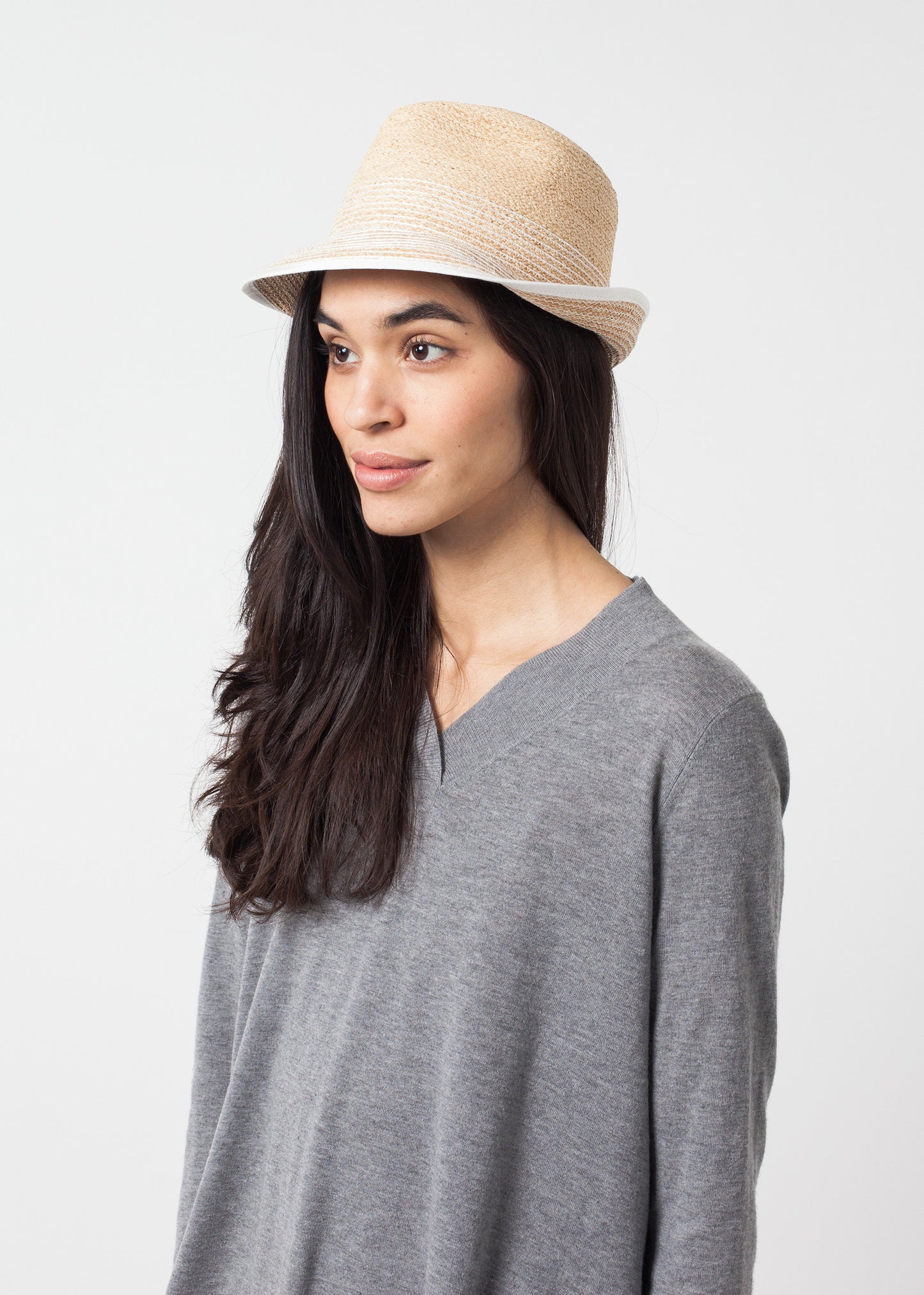 Chapeau de planche à laver en paille/blanc