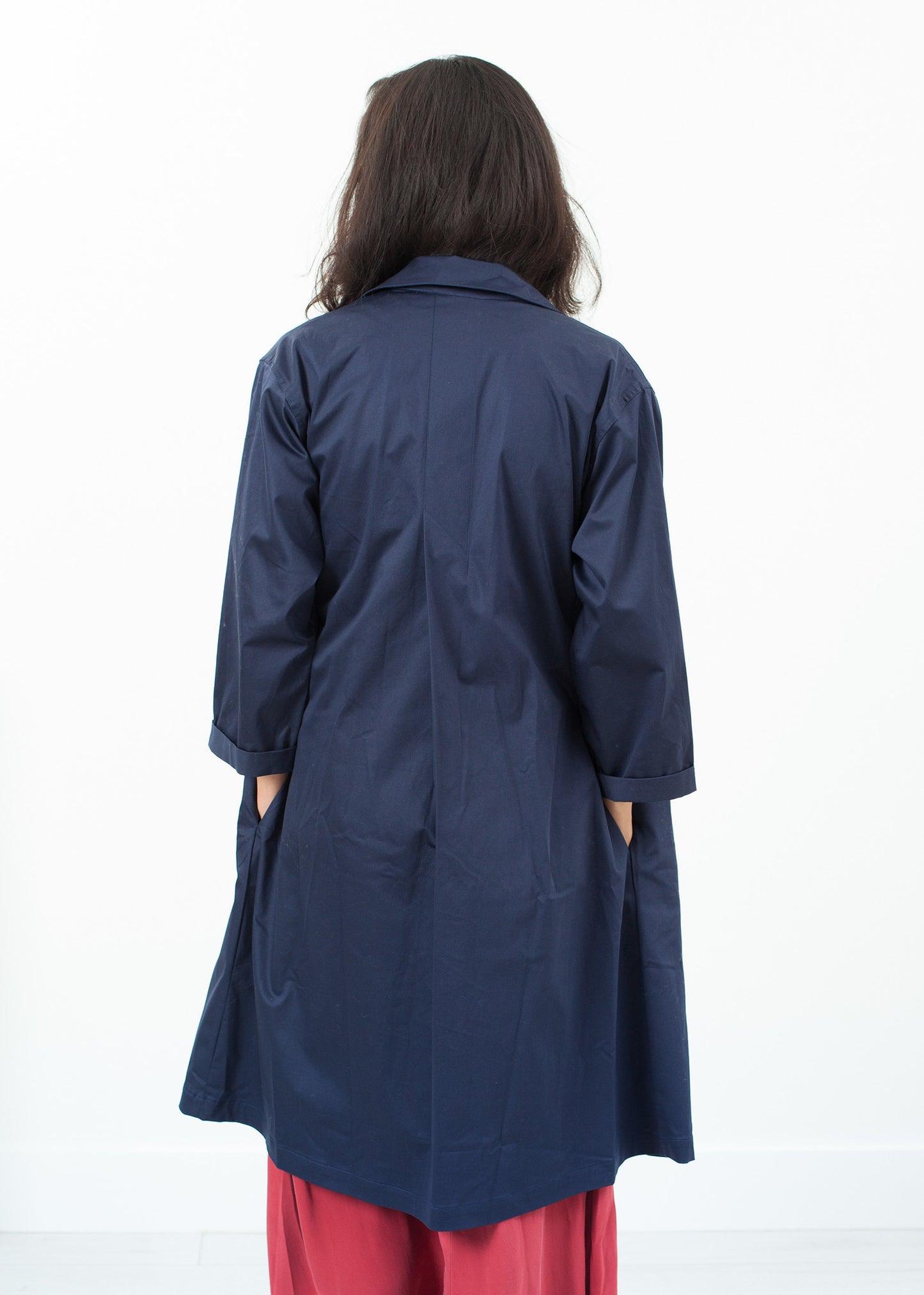 Trench en satin bleu marine